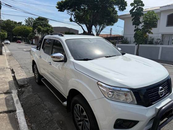 NISSAN FRONTIER 2.3 16V TURBO DIESEL XE CD 4X4 AUTOMÁTICO